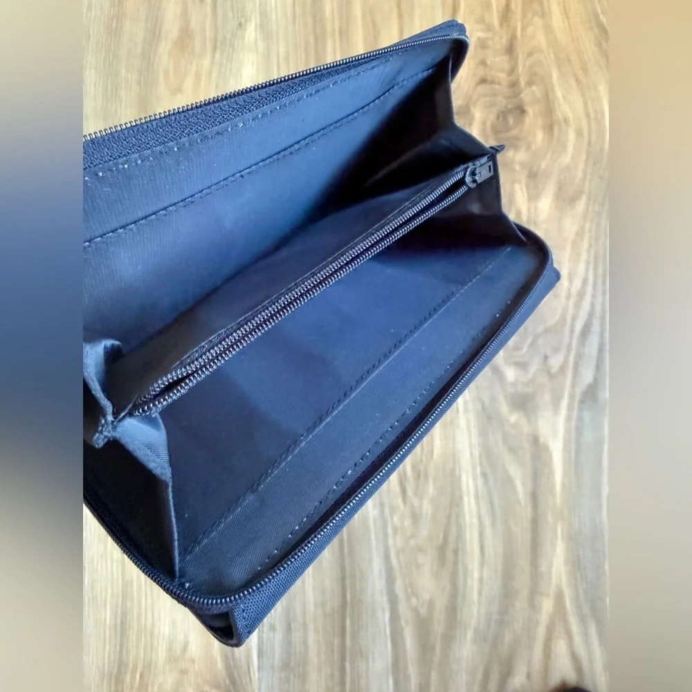 Kate Spade New York Black Continental Wallet Zip Around